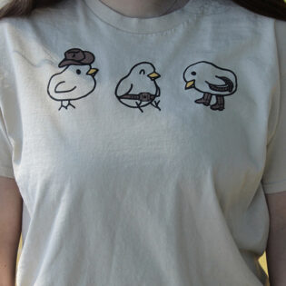 'COWBOY CHICKS' TEE